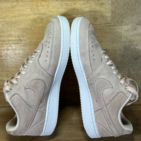 Nike Court Vision Low SUEDE Womens Size 9.5 Shoes Sneakers Pink DH0253-800 - Picture 6 of 10